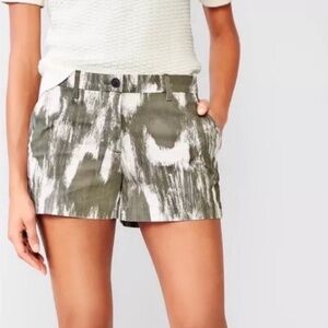 The Gap | Khakis Summer Short, Size 12R NWT